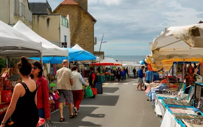 Marché de Plouhinec 